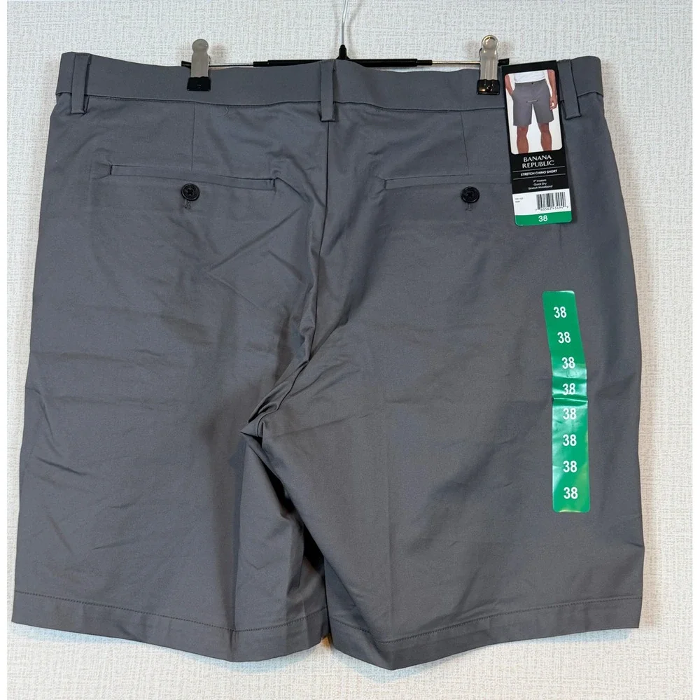 NWT Banana Republic Mens Gray Stretch Chino Shorts Golf Casual Quick Dry Size 38